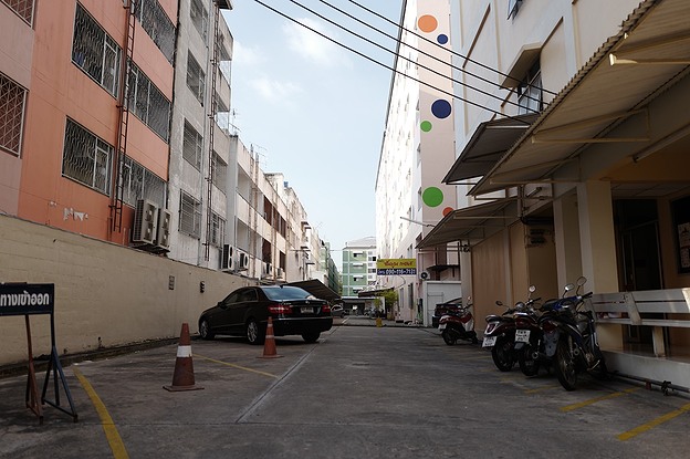 Condo · pathum_thani — photo 2