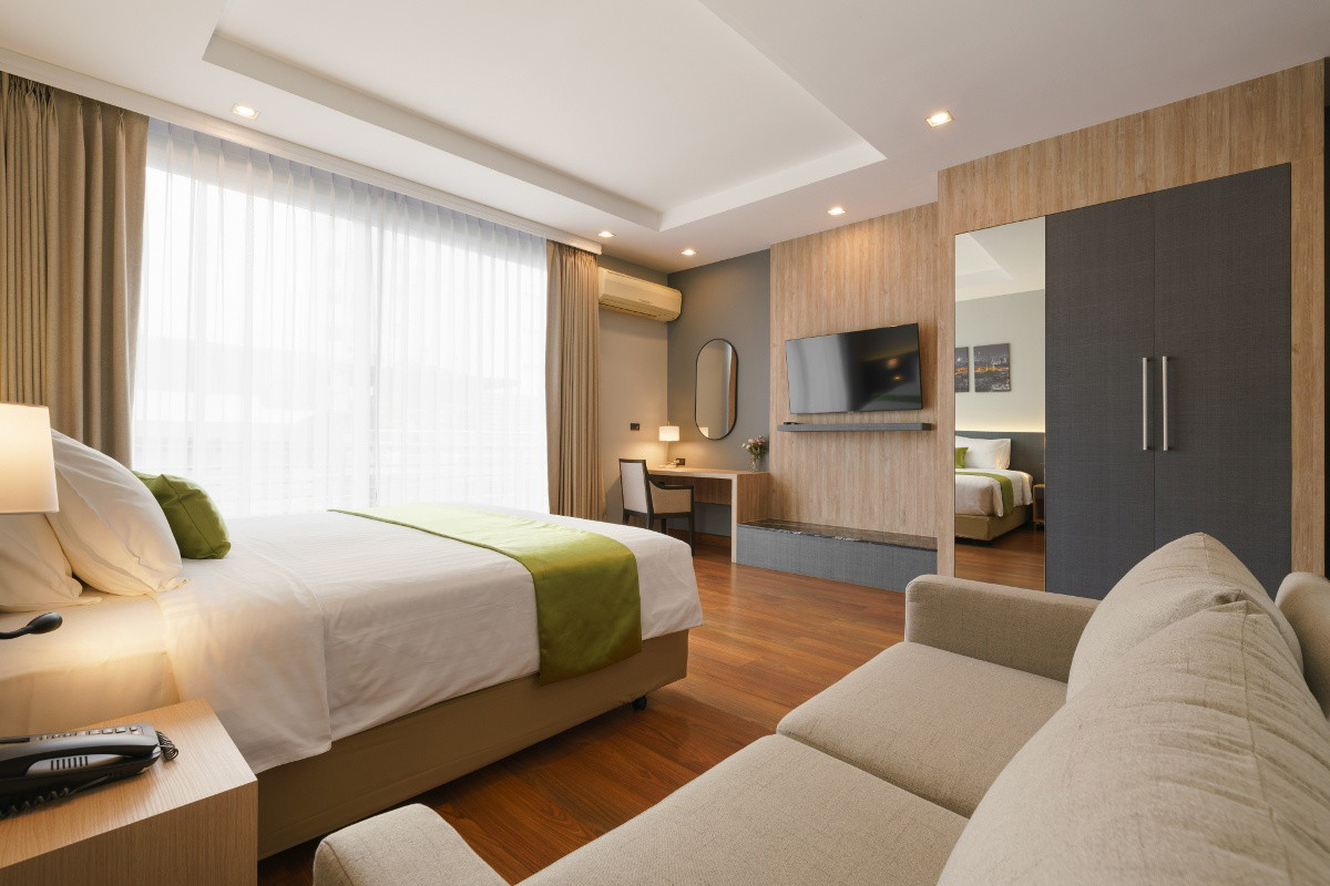 Condo · Khlong Toei, bangkok — photo 1
