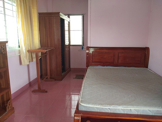 1 Bed Condo — photo 1