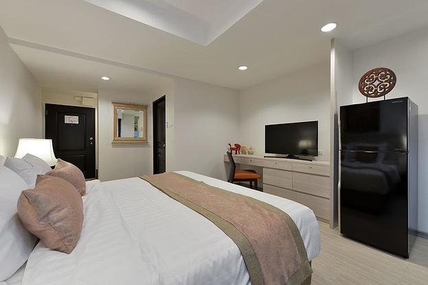 1 Bed Condo · Khlong Toei, bangkok — photo 5