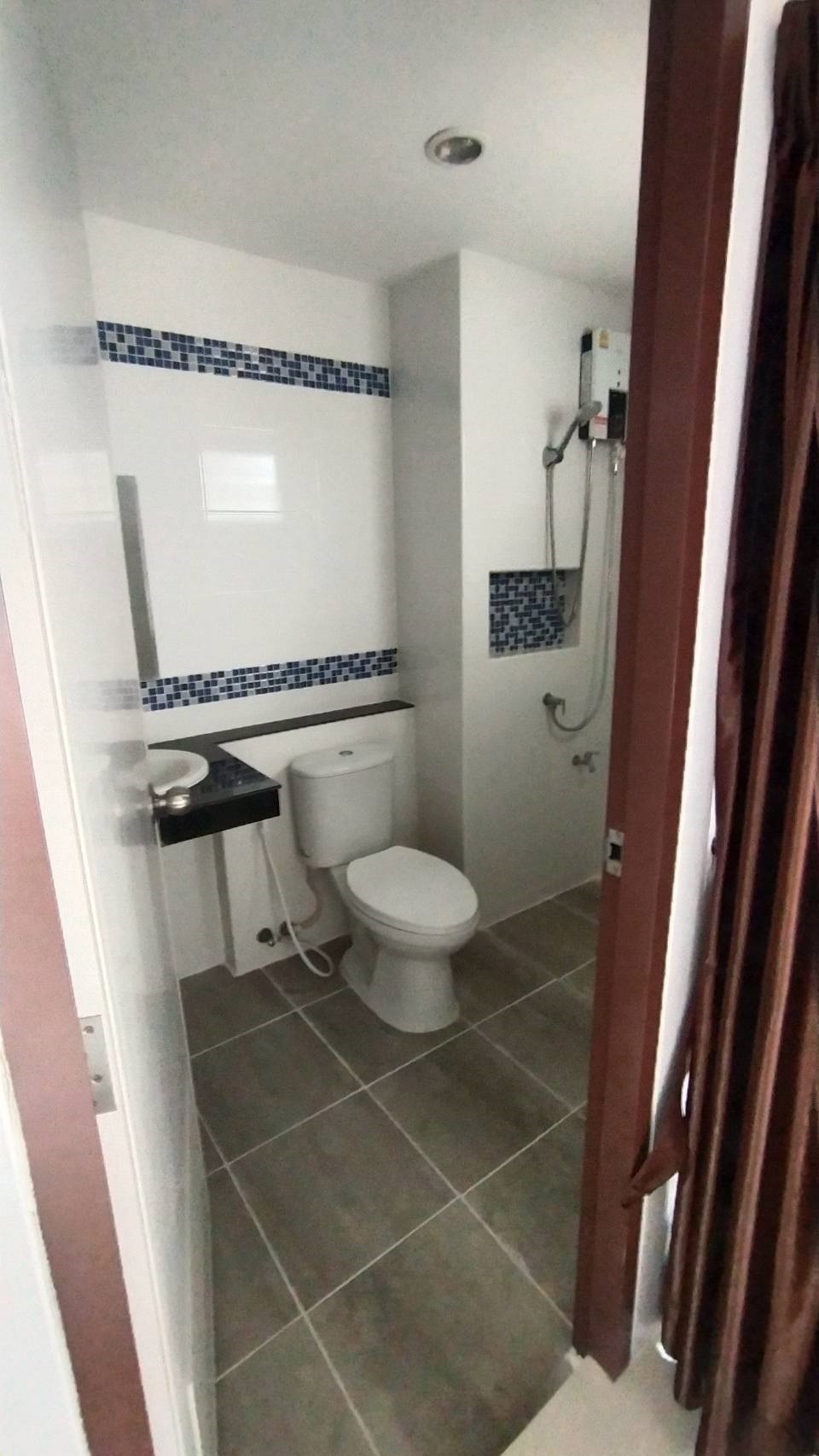 1 Bed Condo — photo 5