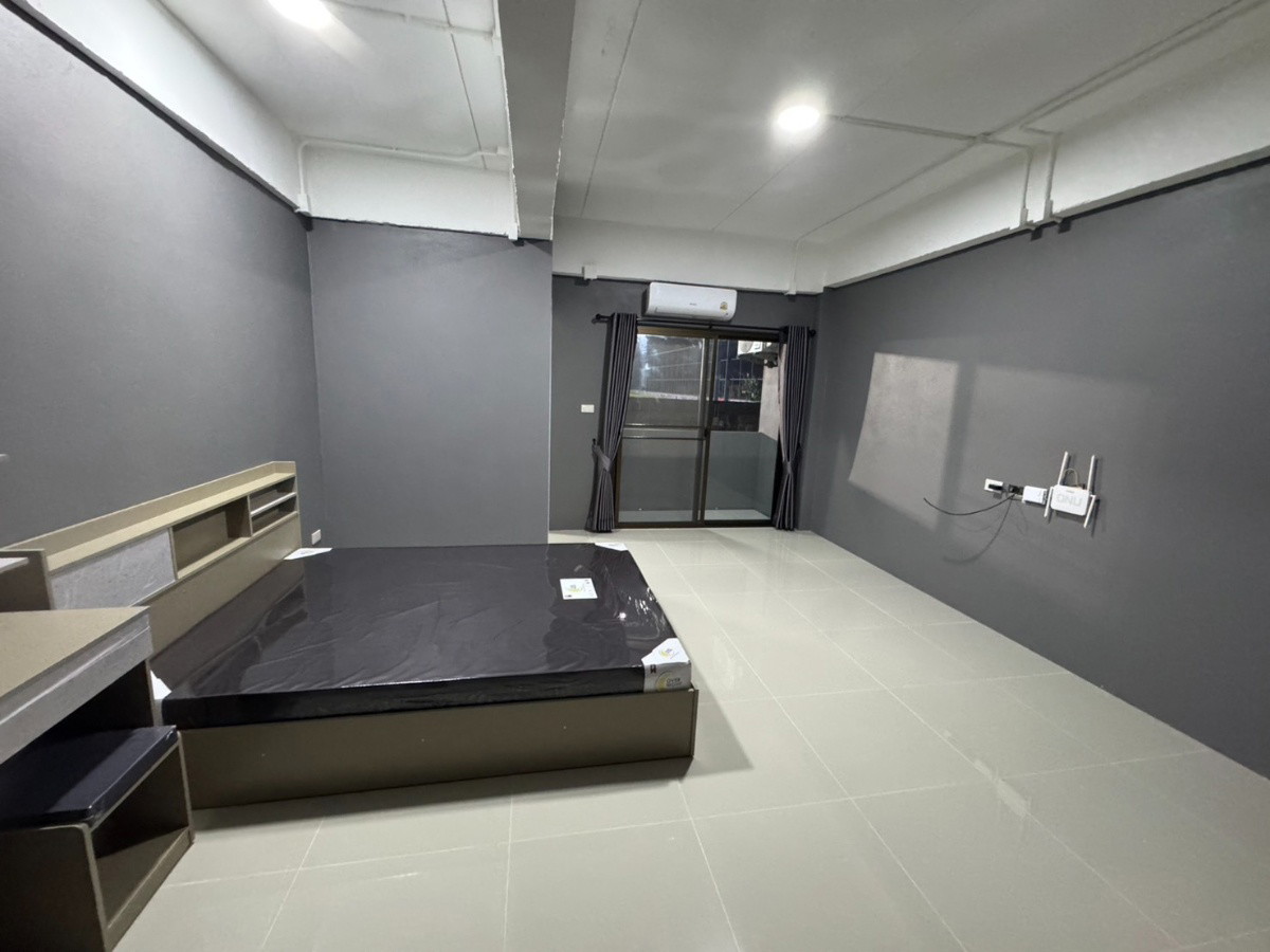 Condo · pathum_thani — photo 4