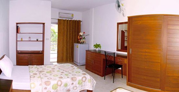 1 Bed Condo — photo 1