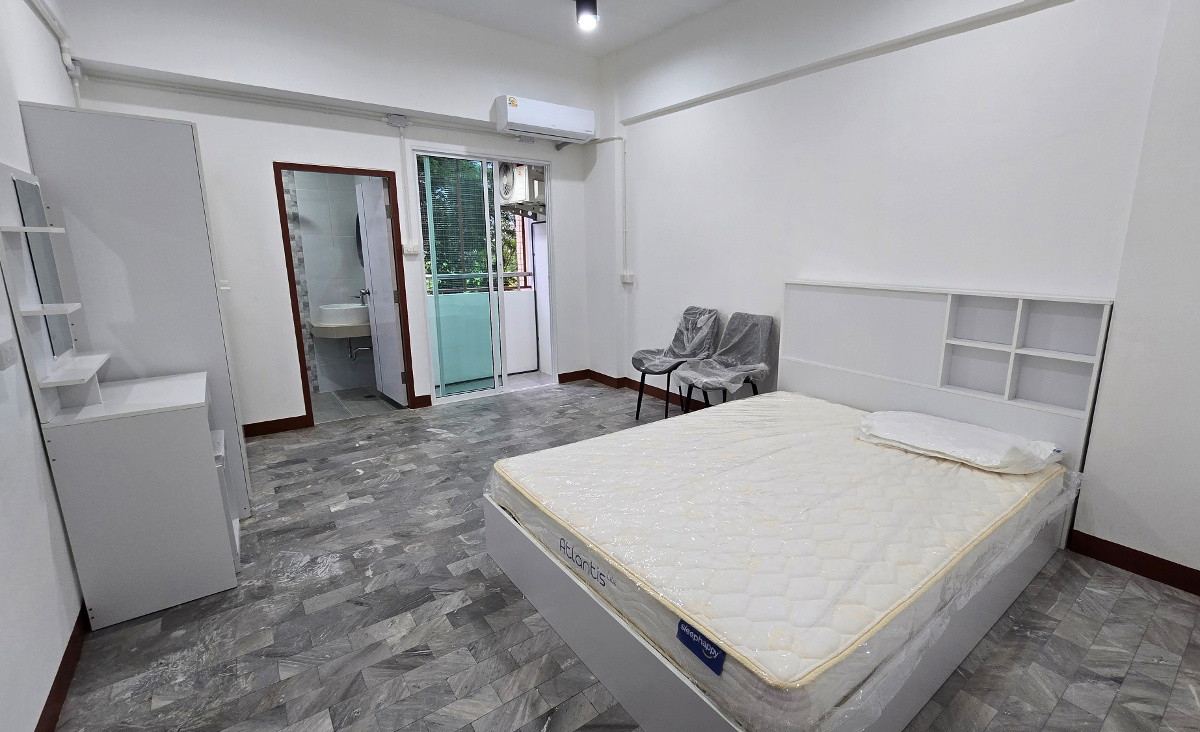 Condo · Mueang Nonthaburi, nonthaburi — photo 4