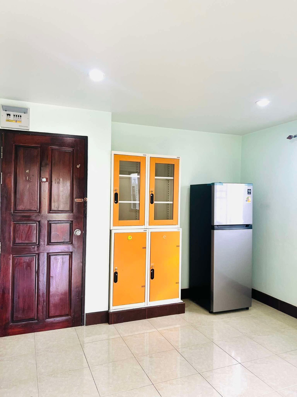1 Bed Condo — photo 3