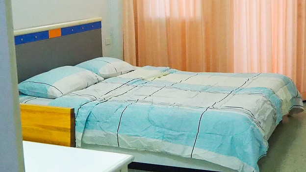 1 Bed Condo — photo 2