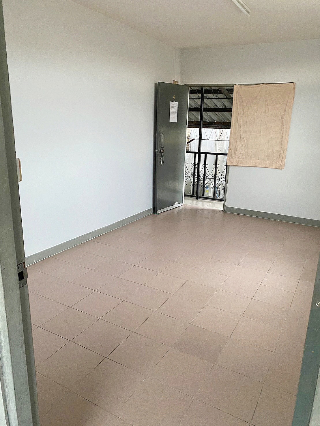 1 Bed Condo · Bang Khen, bangkok — photo 5