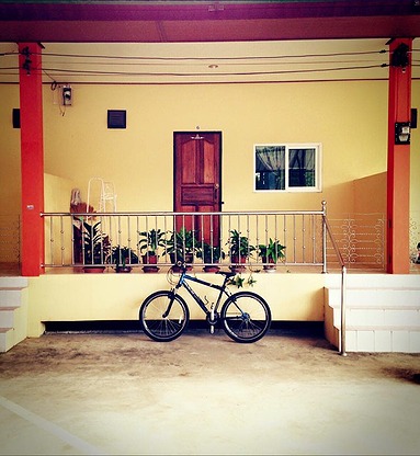 1 Bed Condo — photo 2