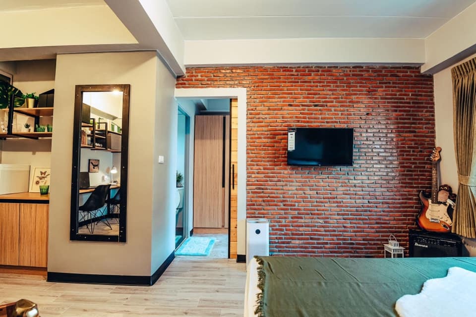 1 Bed Condo — photo 3