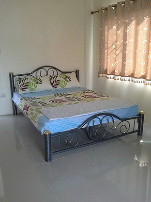 1 Bed Condo — photo 2