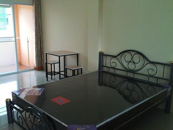 1 Bed Condo — photo 3