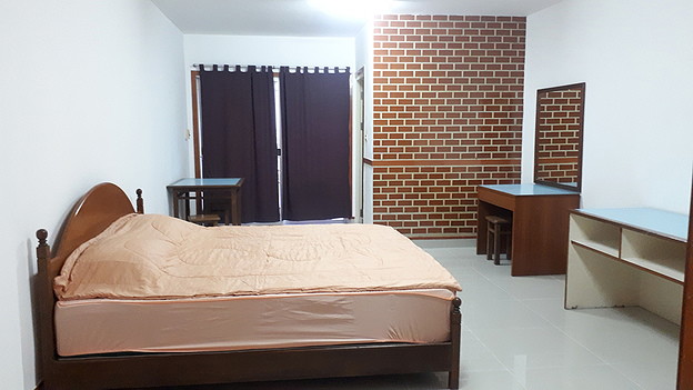 1 Bed Condo · Wang Thonglang, bangkok — photo 1