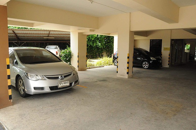 Condo · pathum_thani — photo 5