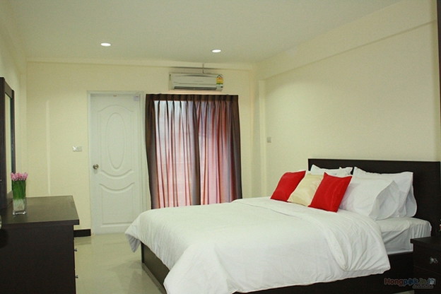 1 Bed Condo · Huai Khwang, bangkok — photo 2