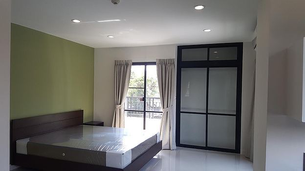 1 Bed Condo · Phra Khanong, bangkok — photo 2