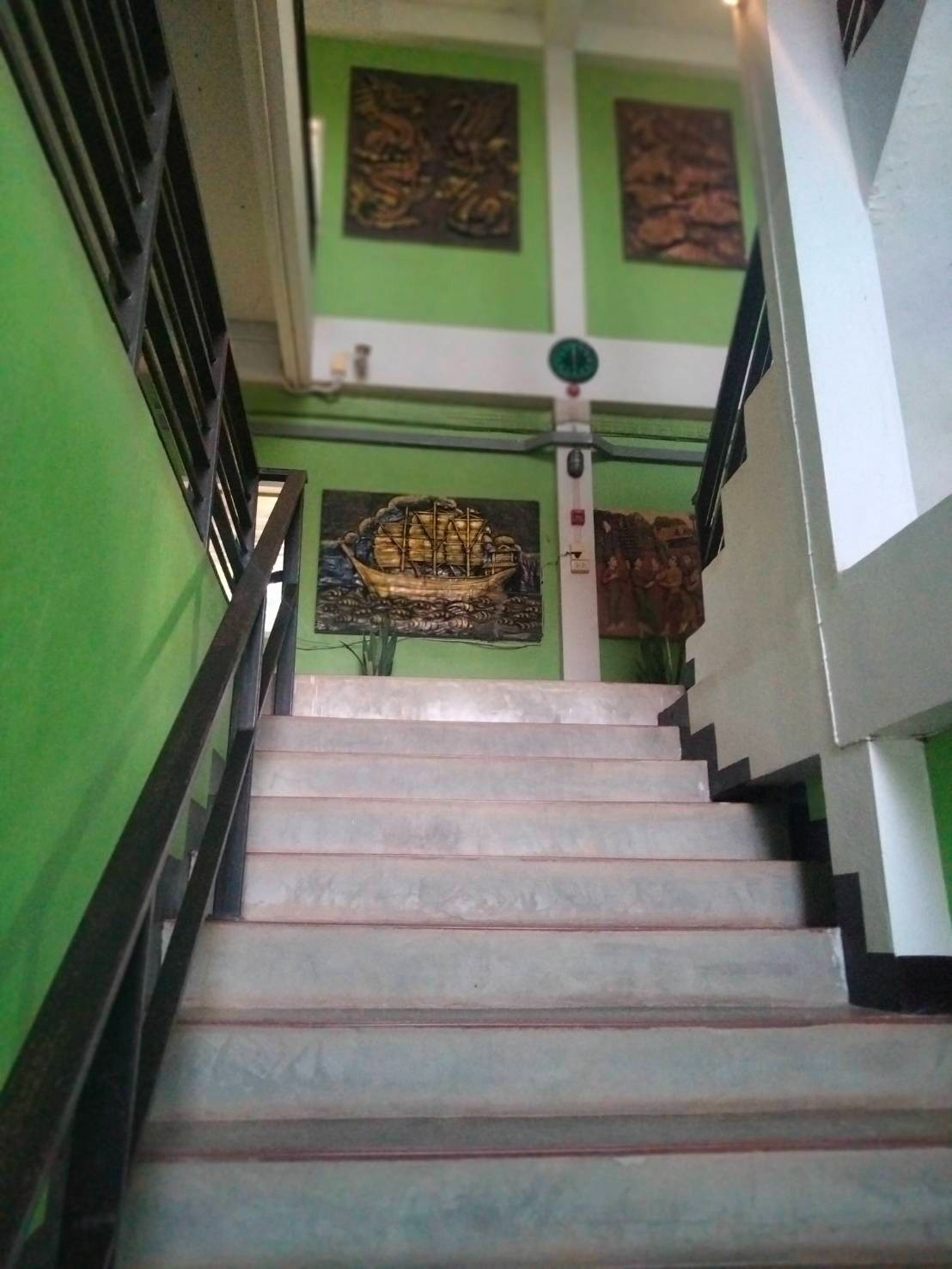 1 Bed Condo — photo 3