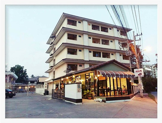 1 Bed Condo — photo 2