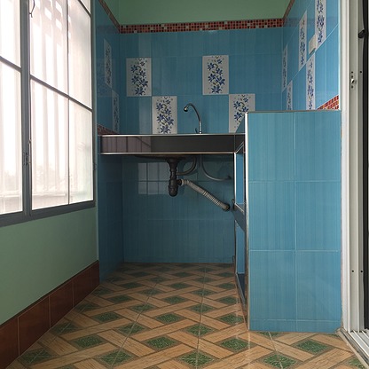 1 Bed Condo — photo 3