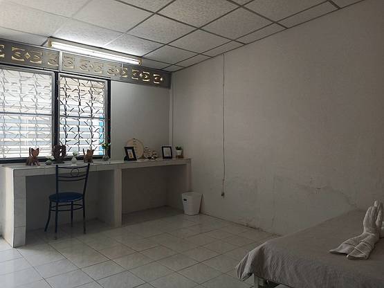 1 Bed Condo — photo 3