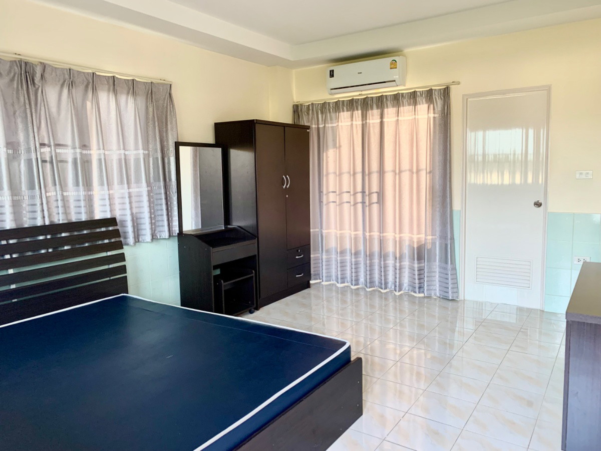 1 Bed Condo · Bang Kapi, bangkok — photo 2