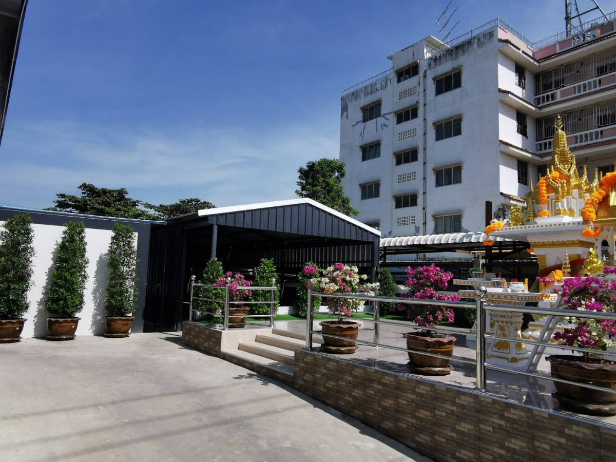 Condo · pathum_thani — photo 2