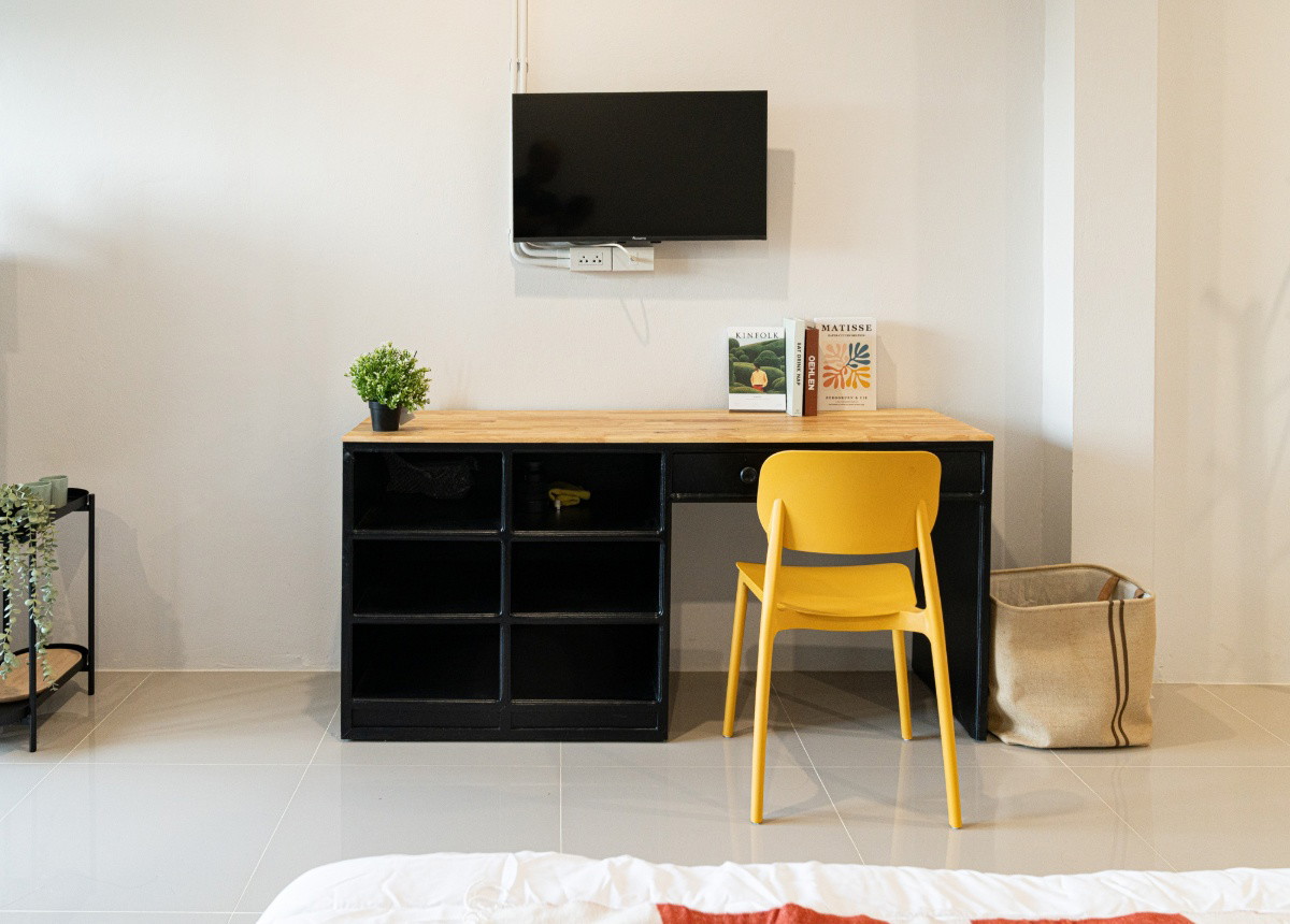 1 Bed Condo — photo 5