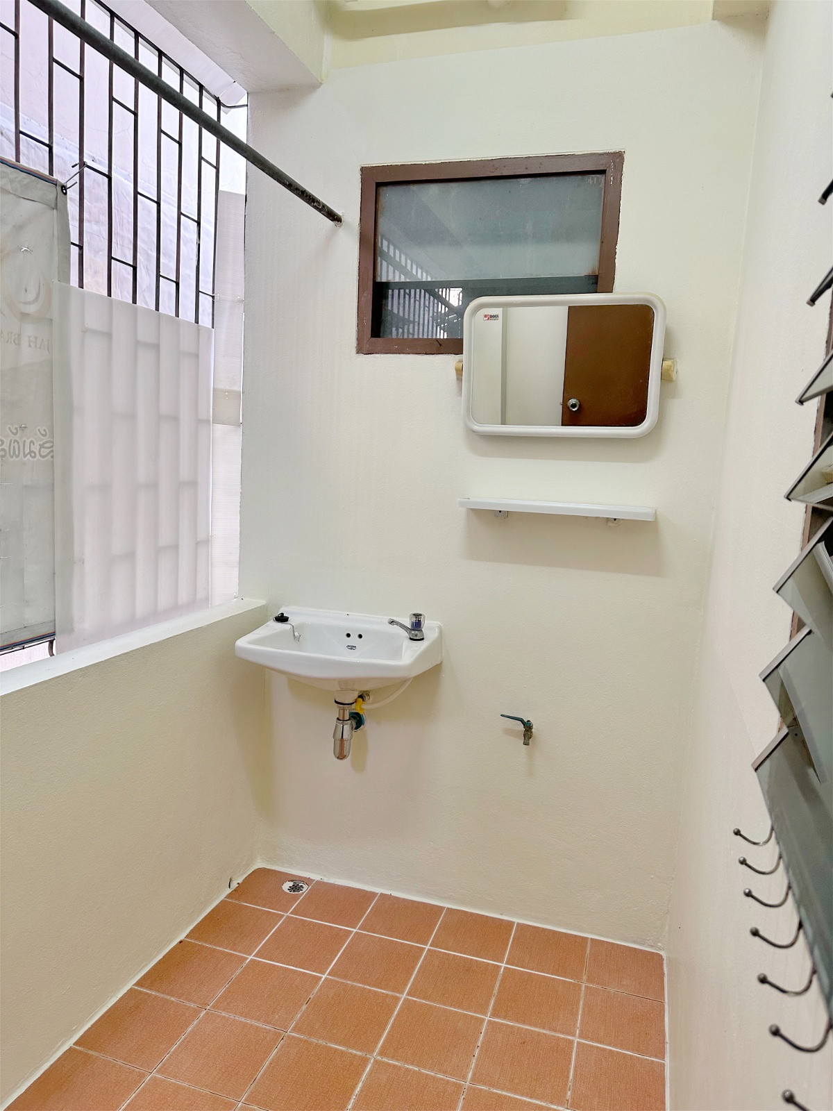 1 Bed Condo · Wang Thonglang, bangkok — photo 2