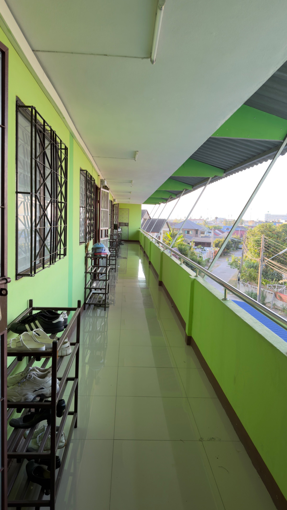1 Bed Condo — photo 3