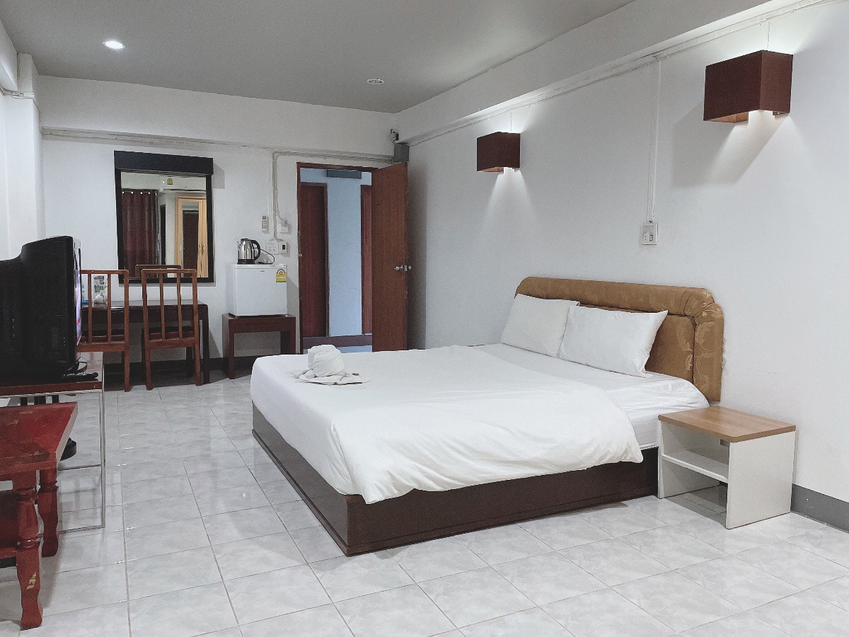 1 Bed Condo · Bang Na, bangkok — photo 2