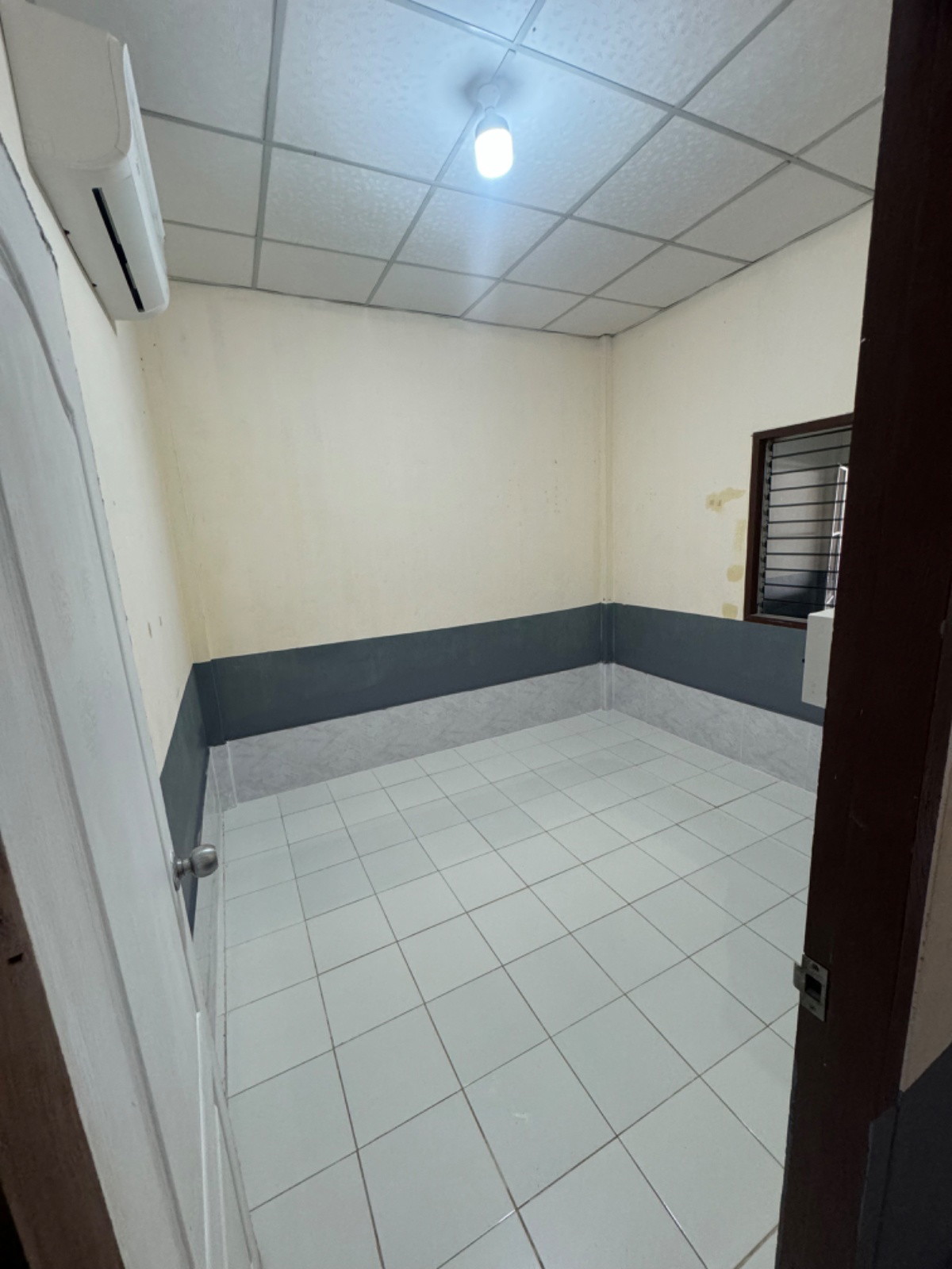1 Bed Condo — photo 4