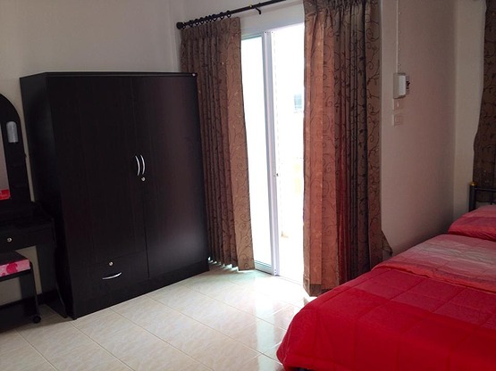 1 Bed Condo — photo 2