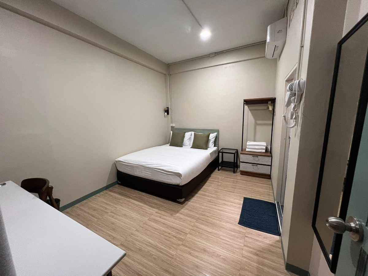 Condo · Phasi Charoen, bangkok — photo 2