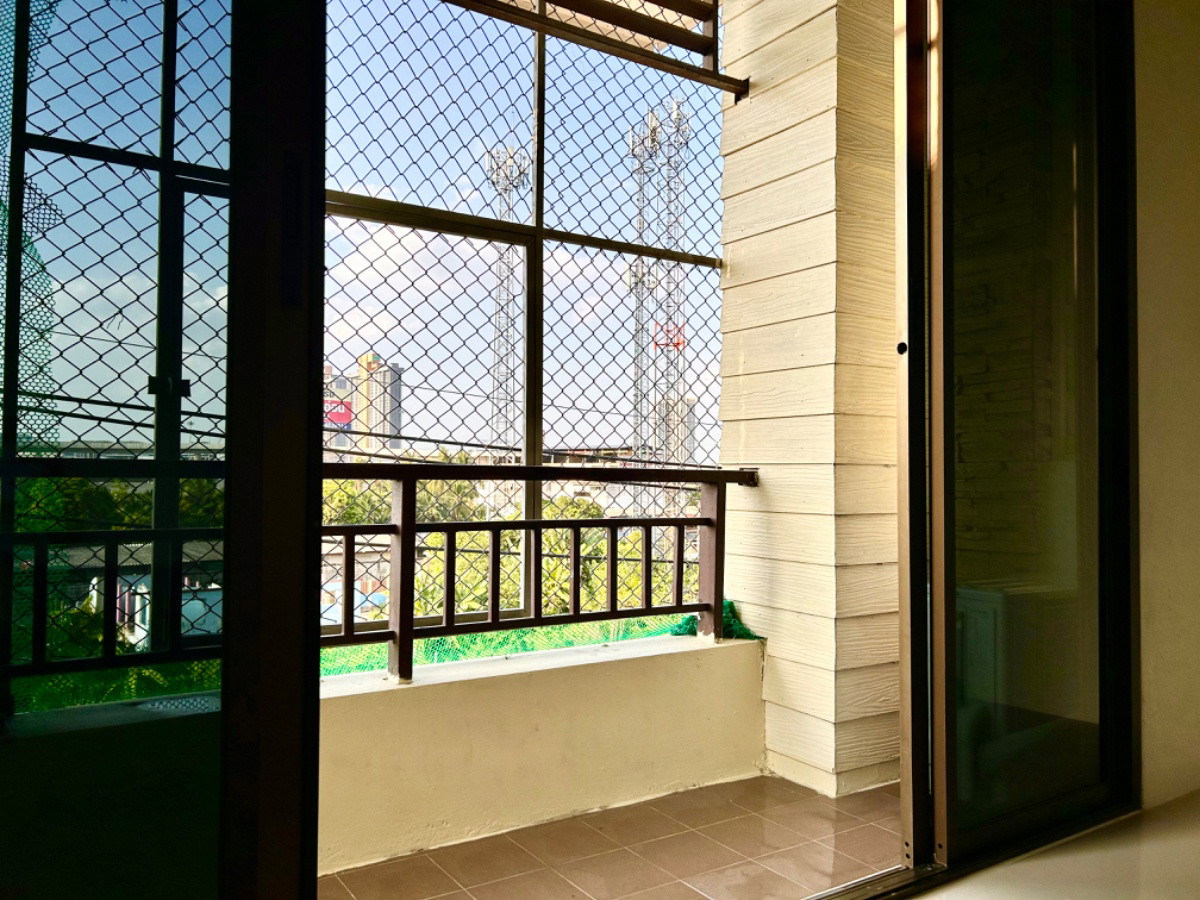 Condo · Bang Yai, nonthaburi — photo 4