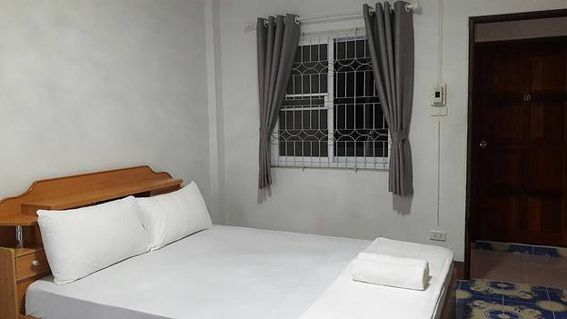 1 Bed Condo — photo 4