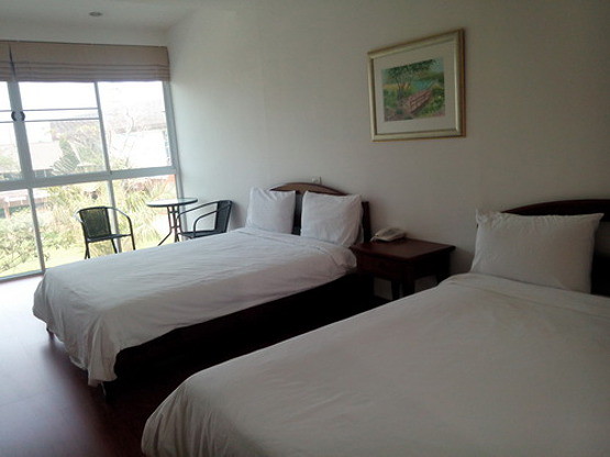 1 Bed Condo — photo 3