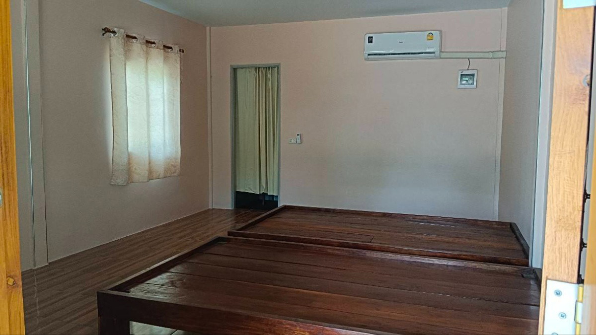 1 Bed Condo — photo 3