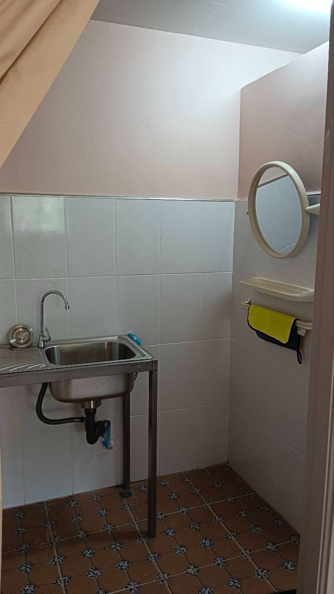 1 Bed Condo — photo 4