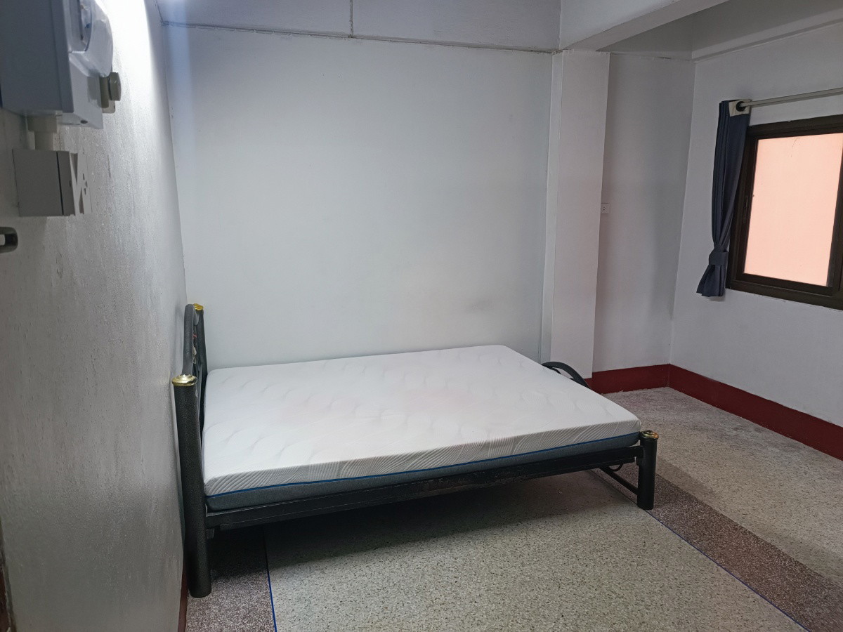 1 Bed Condo — photo 5