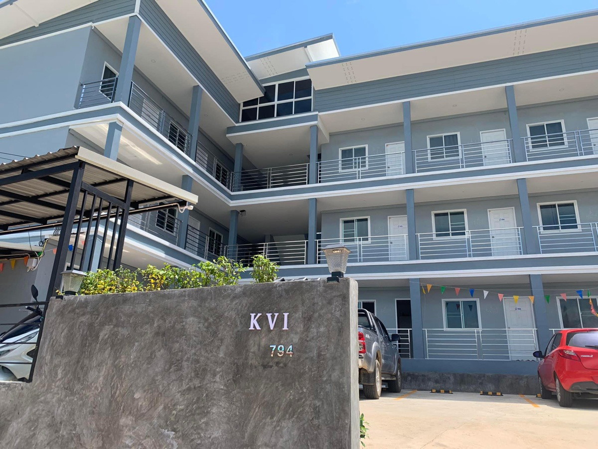 1 Bed Condo — photo 1