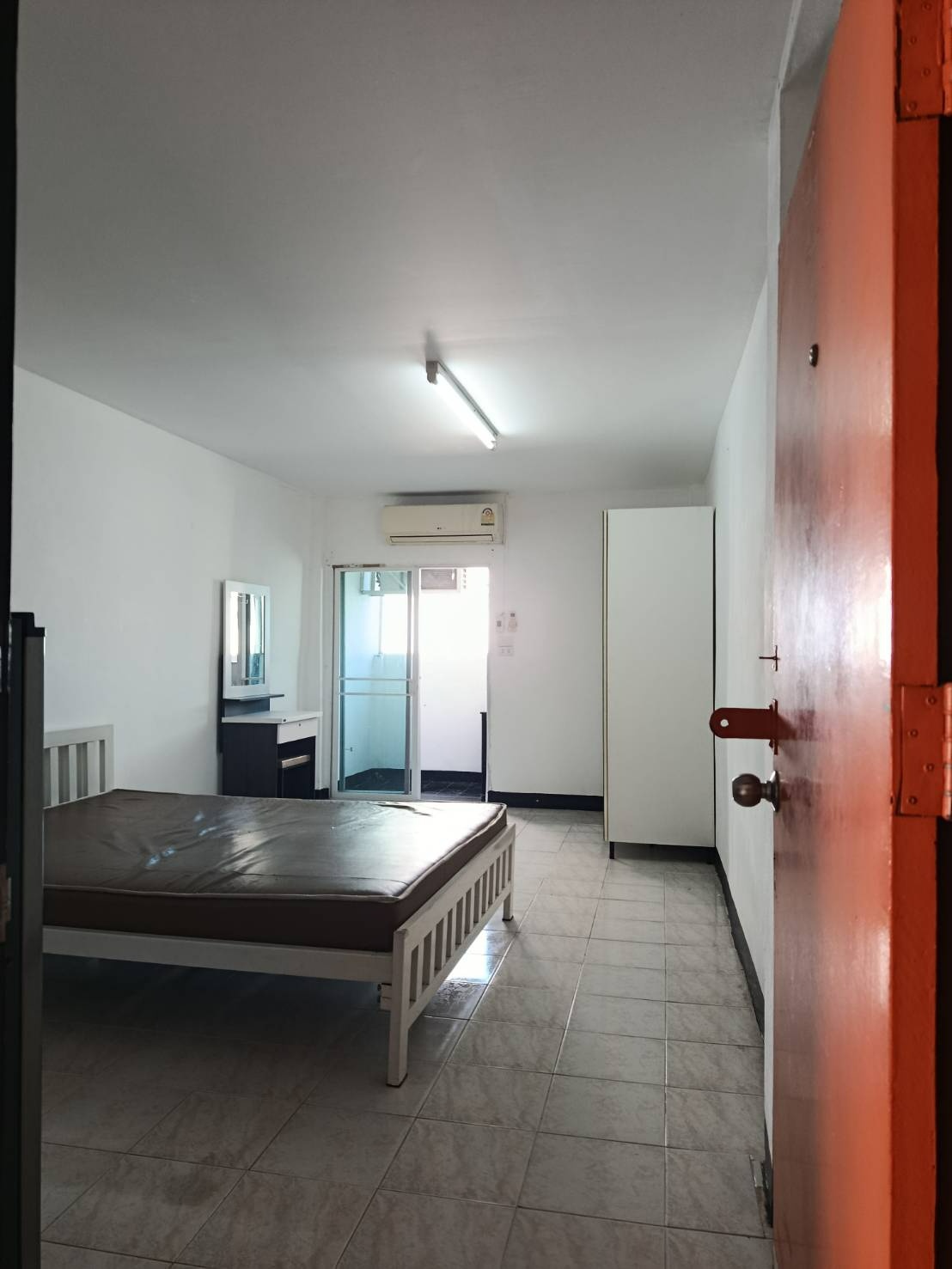 Condo · Mueang Nonthaburi, nonthaburi — photo 2