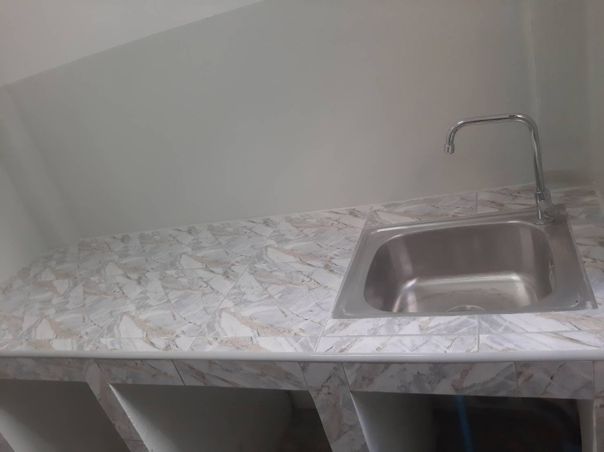 1 Bed Condo — photo 2