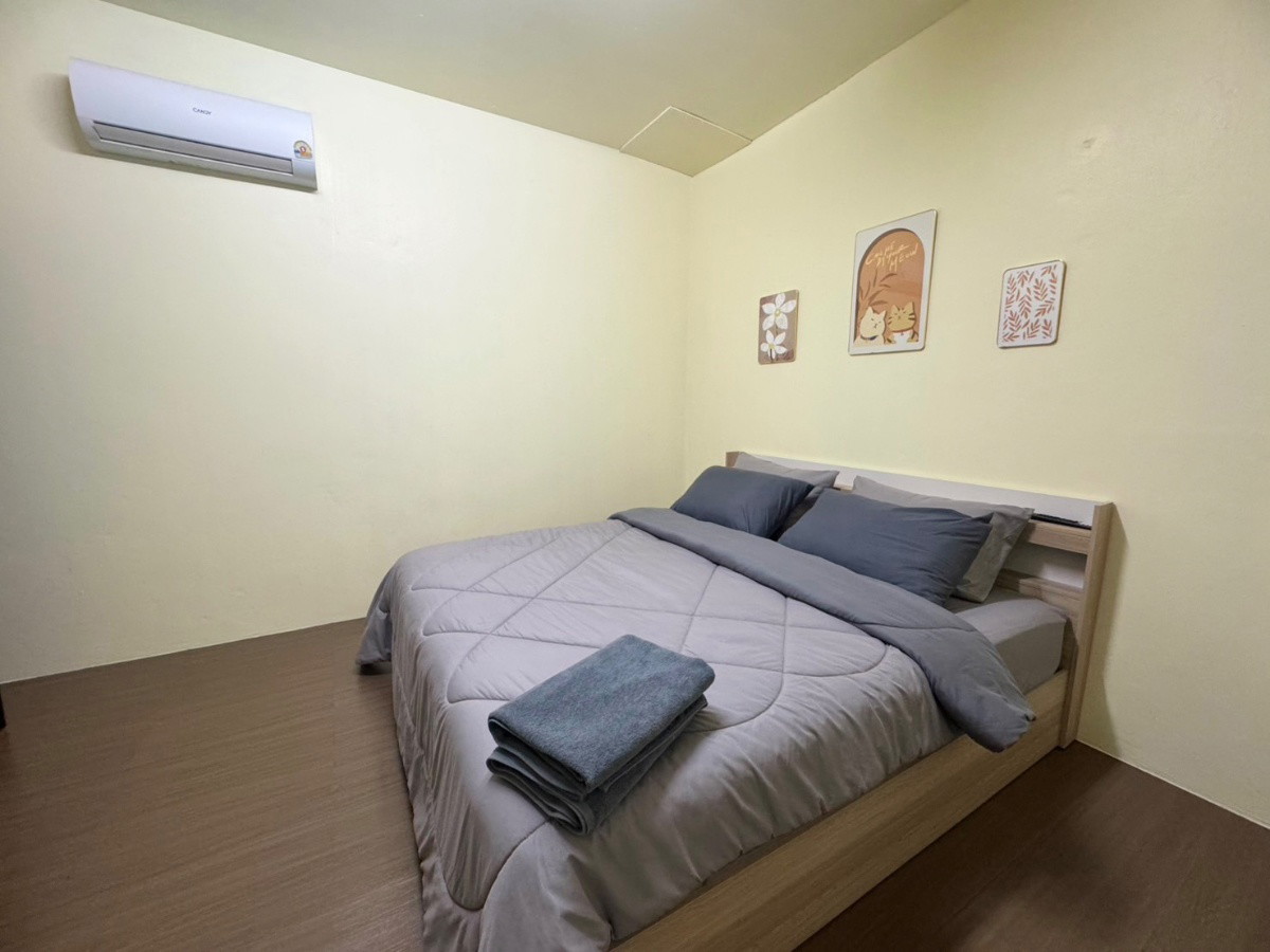 Honey room — photo 1