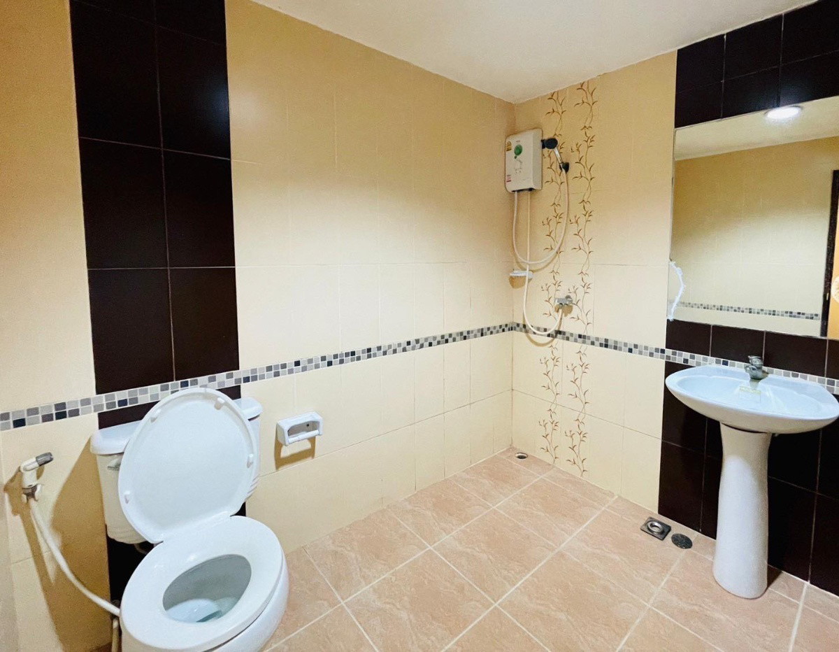 1 Bed Condo · Mueang Chon Buri, chon_buri — photo 3
