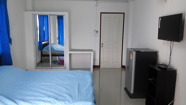 Condo — photo 4