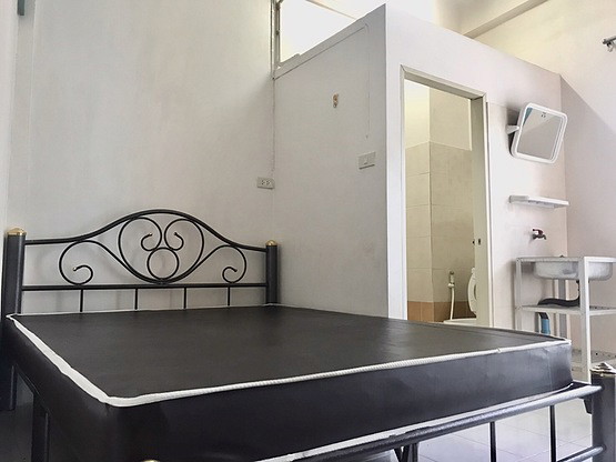 1 Bed Condo · Bangkok Noi, bangkok