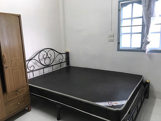 1 Bed Condo · Bangkok Noi, bangkok — photo 4