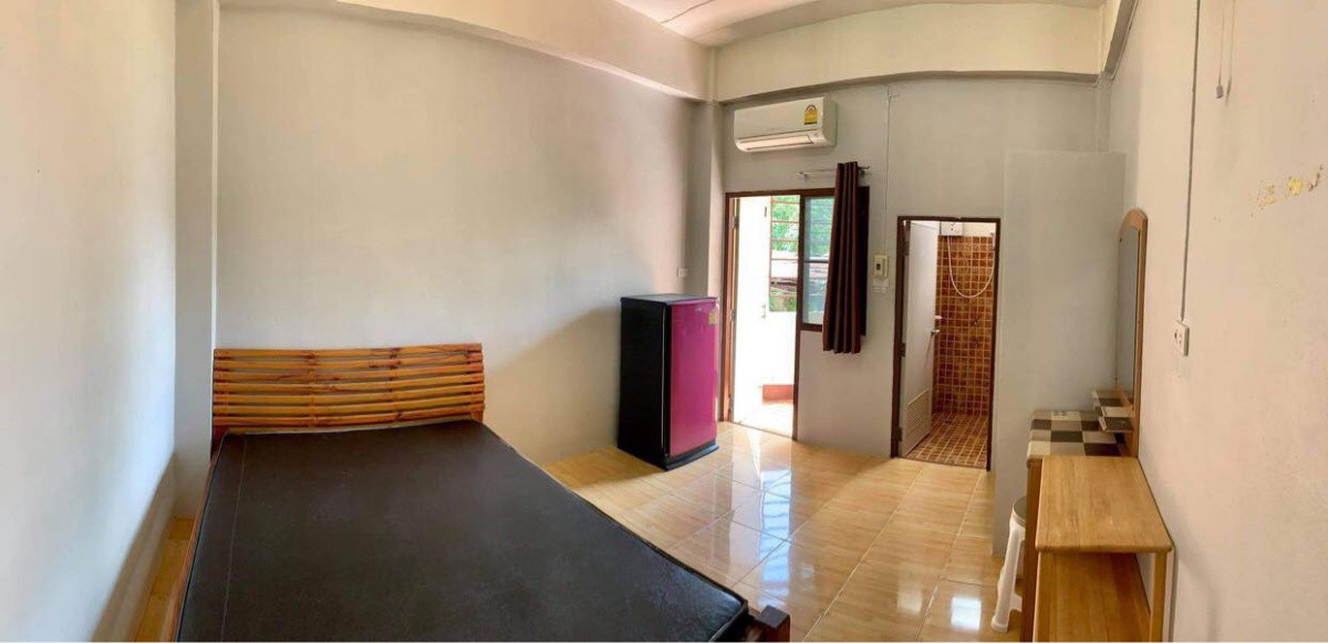1 Bed Condo — photo 3