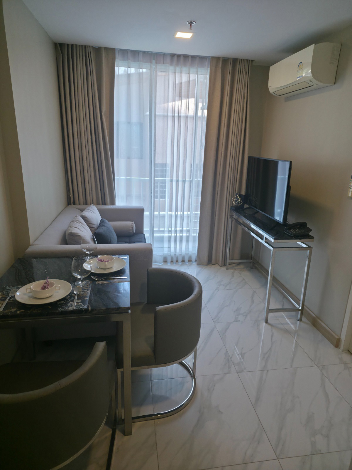 1 Bed Condo · Watthana, bangkok — photo 1