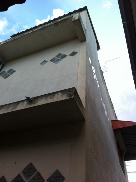 1 Bed Condo — photo 4