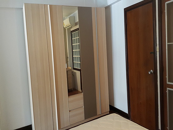 1 Bed Condo · Watthana, bangkok — photo 3